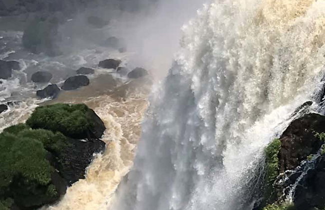 Itaipu Dam and Saltos del Monday Day Trip - Photo 4