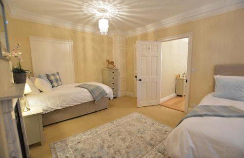 Henstead Hall - Photo 37