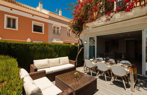 Townhouse in first line beach, Bahia de Marbella, Marbella - Photo 27