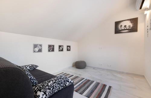 Luxurious And Modern Family Home - Foto 41