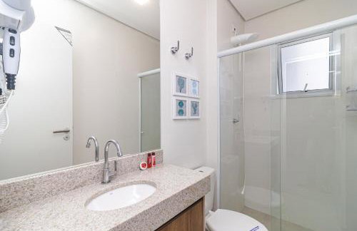 Apartamento Aconchegante e Elegante com Ar-Condicionado, Piscina, Garagem e Varanda Gourmet a 3 min da Praia - Photo 20