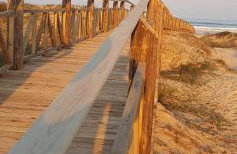 Linda casa com piscina 50m praia - Foto 24