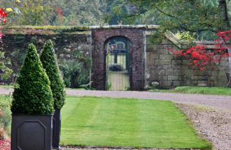 Finest Retreats - Ingleby Manor - Gun Room - Photo 4