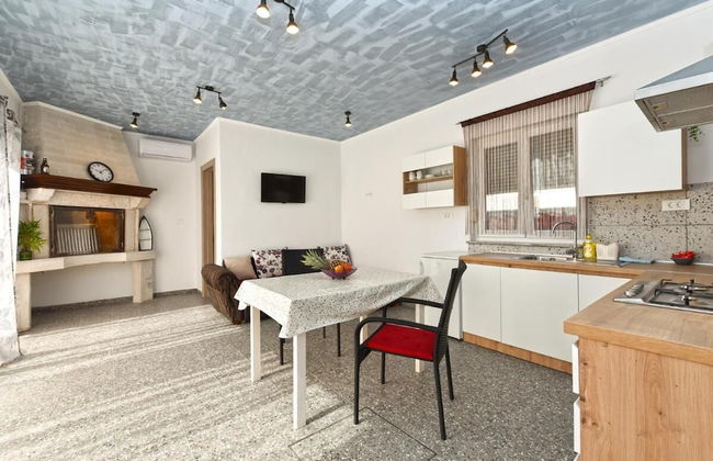 Bright Studio Apartment With Pool View - Foto 4