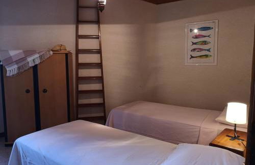 Bellano Cottage - With Private Garden and Garage - Foto 23