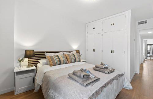 New apartment in the city center 3beds, 2baths & parking - Photo 16