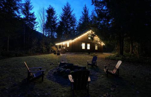 River Rock Chalet :: Hot Tub, Pets, Stevens Pass - Foto 39