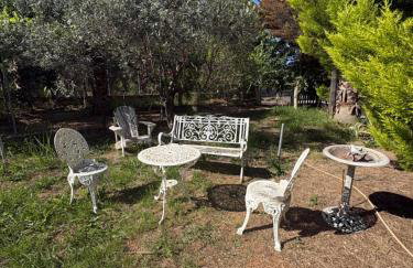 Villa w Studio, Pool, Garden, Sleeps 12 to 15 - Photo 22