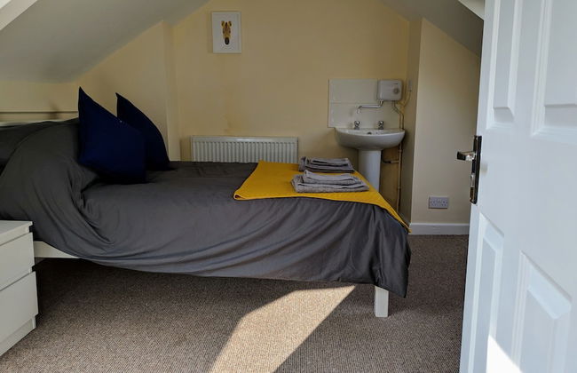 Pavilion House - Photo 7