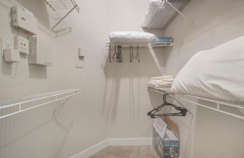 Cowtown 1 bedroom Downtown FTW - Photo 14