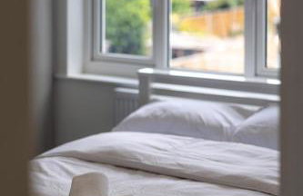 Modern home with driveway parking for 2 vehicles, near Tottenham Hotspur Stadium, White Hart Lane Train Station - Foto 11