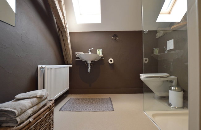 Grand Holiday Home in Alphen with Sauna & Hot Tub - Foto 36