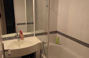 Apt cosy, lumineux,idéalement placé - Foto 11