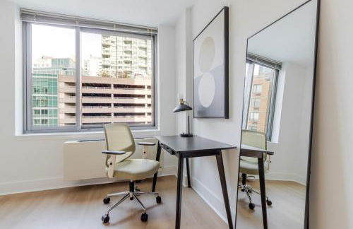 Blueground Long Island City pool nr Gantry Plaza NYC-2233 - Foto 12