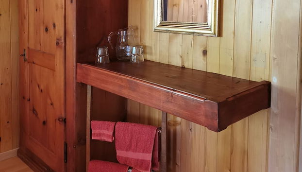 Berggasthaus Tschingelhorn - only accessible on foot (2 hour hike) - Foto 2, Habitación