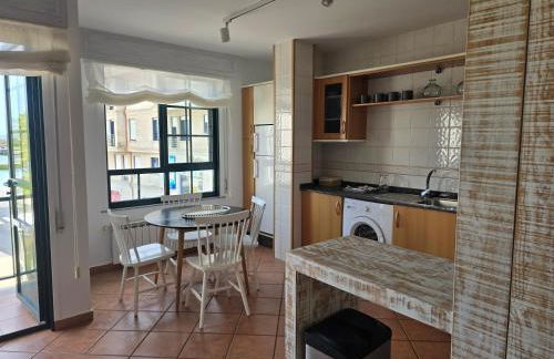 Winahost Salvora en Primera Línea de Mar - Foto 5