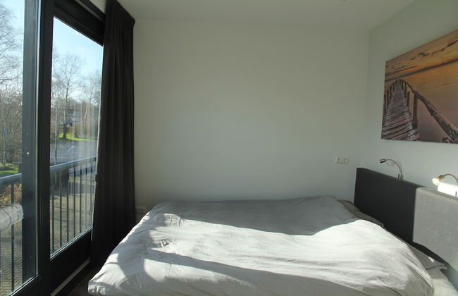 Charming Apartment in Langweer With Jetty - Photo 5