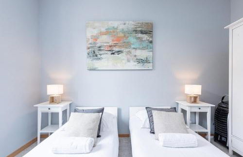 Large 3 Bdr City Center - Photo 29