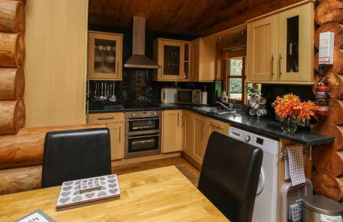 Brynallt Country Park - Foto 6