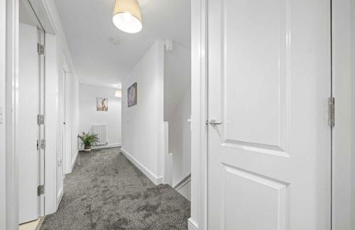 Fern Walk Modern 3 Bedroom House - Dalkeith - Photo 31