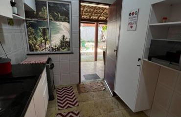 Aconchegante Casa Triplex perto Praia com Piscina - Foto 13