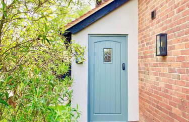 Beautiful 3 bed cottage in Lymington. Perfectly located for Coast and New Forest - Foto 2