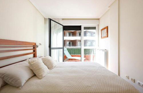 Playa, SPA, río y monte con Terraza y Parking - Foto 2