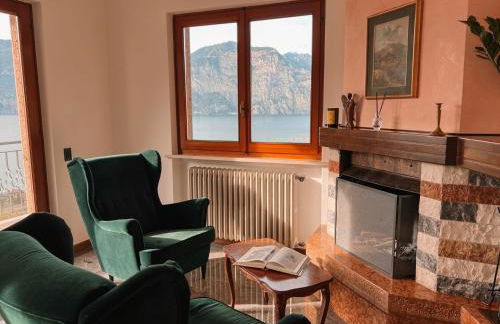 Villa Nadya by GardaDoma - Foto 6