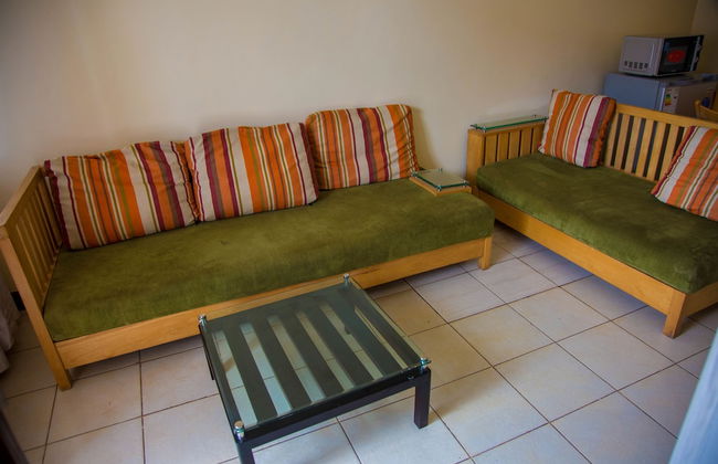 Shumuk Hotel and Apartments - Photo 14