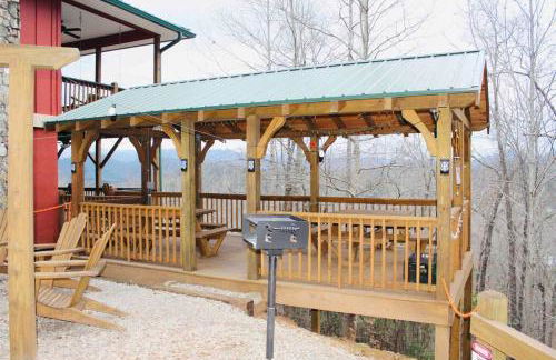 Red Rooster Family Cabin w/Hot Tub+Fire Pit+View - Foto 63