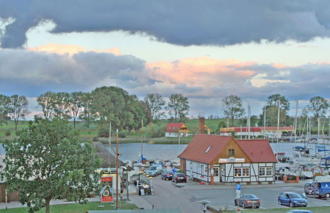 Lake View Modern Retreat - Foto 8