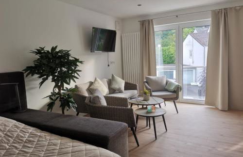 modernes stilvoll eingerichtetes Appartement - Foto 2