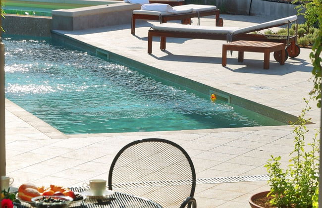 Deluxe Villa in Šibenik near Lake - Photo 27