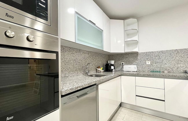 Sunlit Villa Near Golf - Foto 16