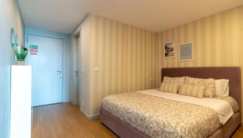 The best of Aveiro with peaceful view - Foto 3, wardrobe