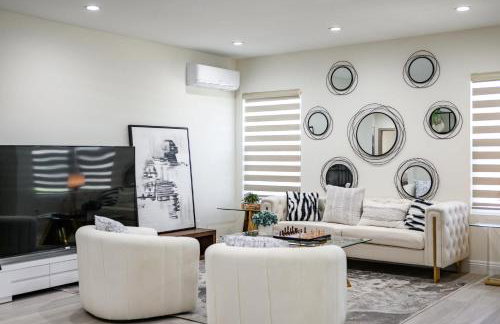 Modern New 3B Home Fully Stocked & Cozy & Sunlight - Foto 49