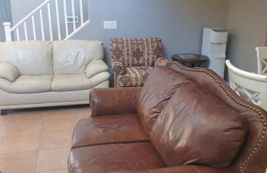 Premier quiet cozy home Wi-Fi & Coffee, San Tan Valley - Foto 13