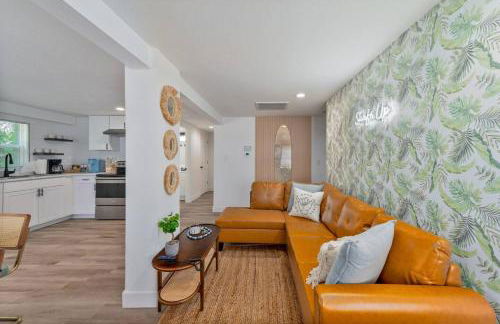 Cocoa Hideaway with Air Hockey, Darts and Beach Gear - Foto 5