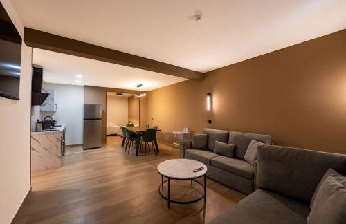 Emily Suites - Photo 14