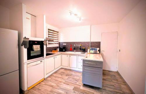 Le Gîte d'Entressen Piscine Jeux & Pétanque Istres Miramas - Foto 8