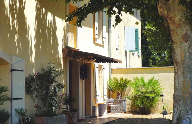 Cozy Noves Home With Pool Access - Foto 20