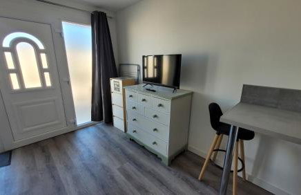 Studio NEUF et élégant avec CLIM - Photo 2