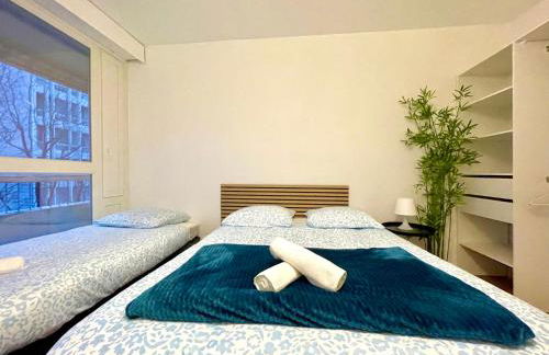 BnGo I Le Spacieux I 12 personnes, 5 chambres, 2 salle de bain, parking privé, WC séparé, Wifi - Foto 4