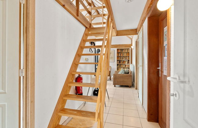 Nice Holiday Home by the sea - Photo 16