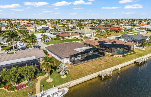 Charm and Old Florida Vibe , Heated Pool & Spa - Villa Parisian Paradise - Roelens - Photo 52