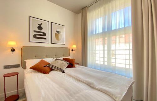 H11 Aparthotel - Photo 44