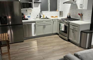 The Honey Bear Cabin Jacuzzi EV Friendly Renovated - Foto 41