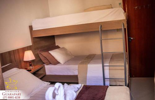 MAIOR NOTA - 2 Quartos com AR CONDICIONADOS SPLIT, Air Fryer, Wi-Fi, Disney Plus, Star Plus, HBO Max, Cadeiras de Praia, Caixa Térmica, Churrasqueira, Rede para Descanso e Chuveirão - 8 pessoas - CONFORTO Máximo - Melhor Localização!! - Photo 11