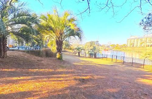 Paradise on Ocean Waterway Huge 5000 sq ft w Private Pool, Boat Dock, Grand Piano, Game Tables, BBQ, 1 acre Yard, Crib, Sleeps 34 - Foto 45