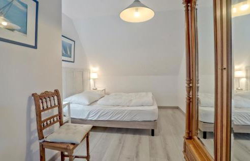 Cozy Home In Quettehou With Wifi - Foto 22